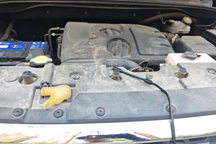 Used CHANGAN OSHAN X70A 2018 1.5L Manual Luxury Model Engine Bay