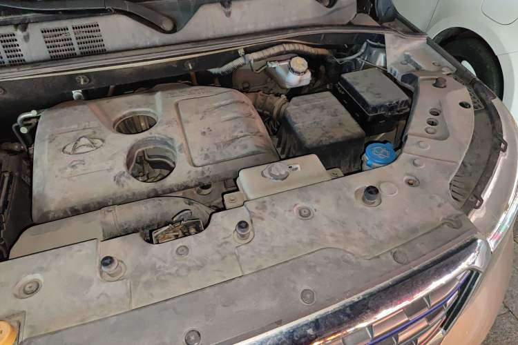 Used CHANGAN OSHAN X70A 2018 1.5L Manual Luxury Model Engine Bay Left