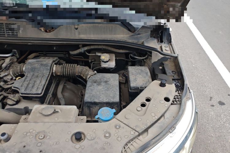 Used CHANGAN OSHAN X70A 2018 1.5L Manual Comfort Model Engine Bay Left