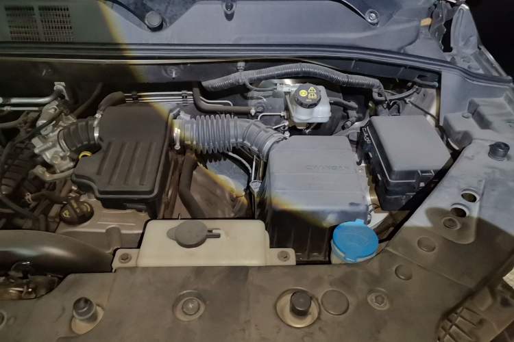 Used CHANGAN OSHAN X70A 2018 1.5L Manual Comfort Model Engine Bay Left