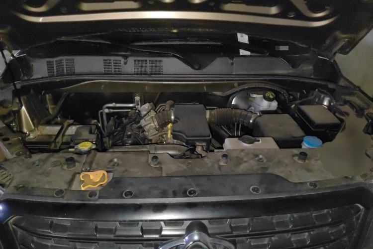 Used CHANGAN OSHAN X70A 2018 1.5L Manual Base Version Engine Bay