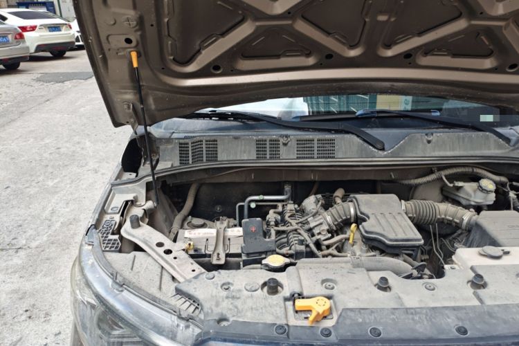 Used CHANGAN OSHAN X70A 2018 1.5L Manual Base Version Engine Bay Right
