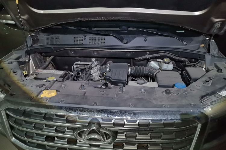 Used CHANGAN OSHAN X70A 2018 1.5L Manual Comfort Model Engine Bay
