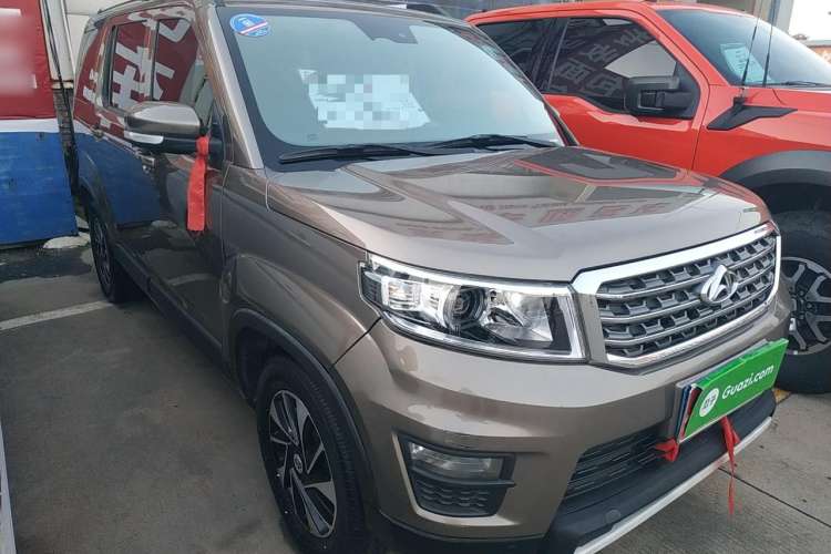 Used CHANGAN OSHAN X70A 2018 1.5L Manual Luxury Model Front Right 45 Deg