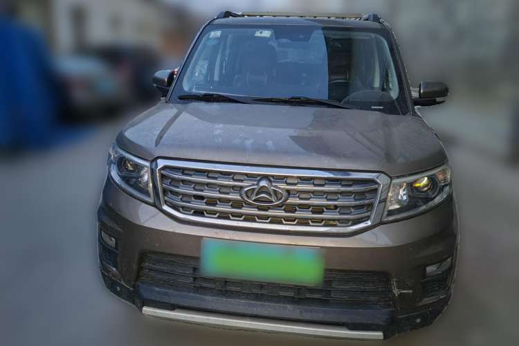 Used CHANGAN OSHAN X70A 2018 1.5L Manual Luxury Model Front