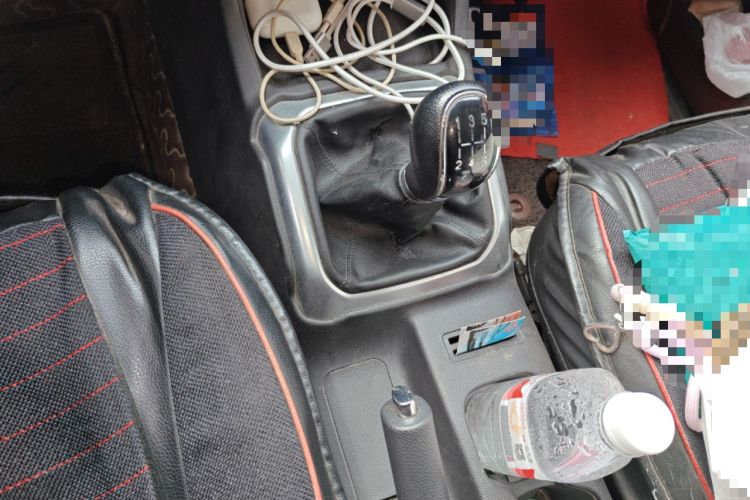 Used CHANGAN OSHAN X70A 2018 1.5L Manual Elite Version Gear Lever