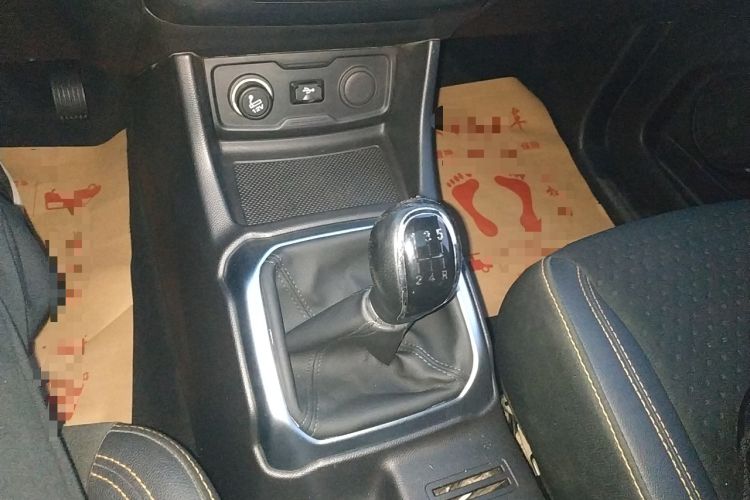 Used CHANGAN OSHAN X70A 2018 1.5L Manual Luxury Model Gear Lever