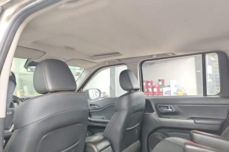 Used CHANGAN OSHAN X70A 2018 1.5L Manual Luxury Model Headliner