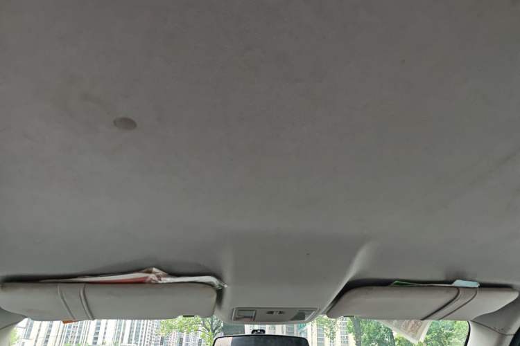 Used CHANGAN OSHAN X70A 2018 1.5L Manual Comfort Model Headliner