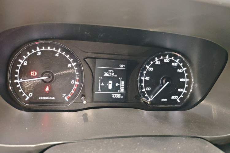 Used CHANGAN OSHAN X70A 2018 1.5L Manual Comfort Model Instrument Cluster