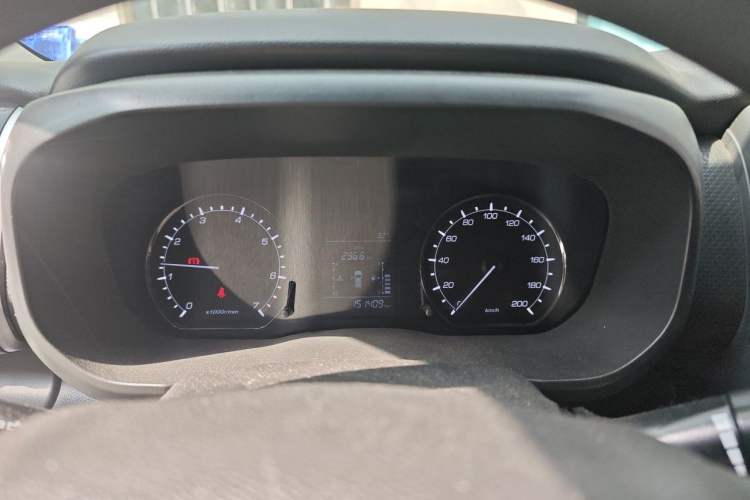 Used CHANGAN OSHAN X70A 2018 1.5L Manual Comfort Model Instrument Cluster