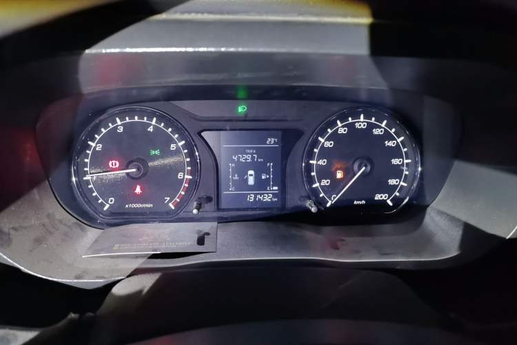 Used CHANGAN OSHAN X70A 2018 1.5L Manual Comfort Model Instrument Cluster