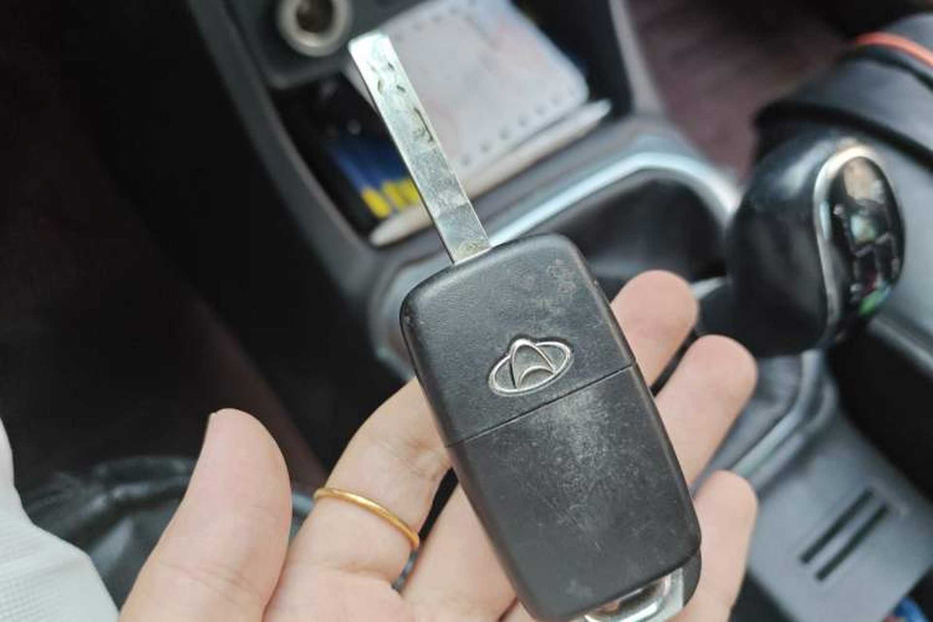 Used CHANGAN OSHAN X70A 2018 1.5L Manual Comfort Model Interior 1