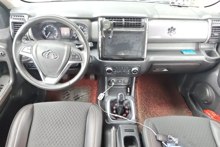 Used CHANGAN OSHAN X70A 2018 1.5L Manual Luxury Model Interior 2