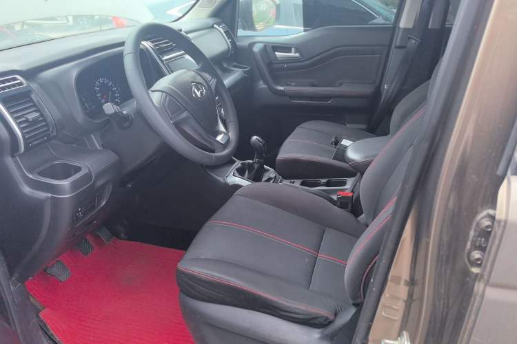 Used CHANGAN OSHAN X70A 2018 1.5L Manual Standard Edition Left Front Seat