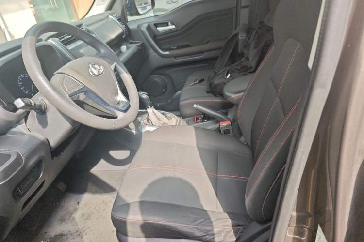 Used CHANGAN OSHAN X70A 2018 1.5L Manual Comfort Model Left Front Seat