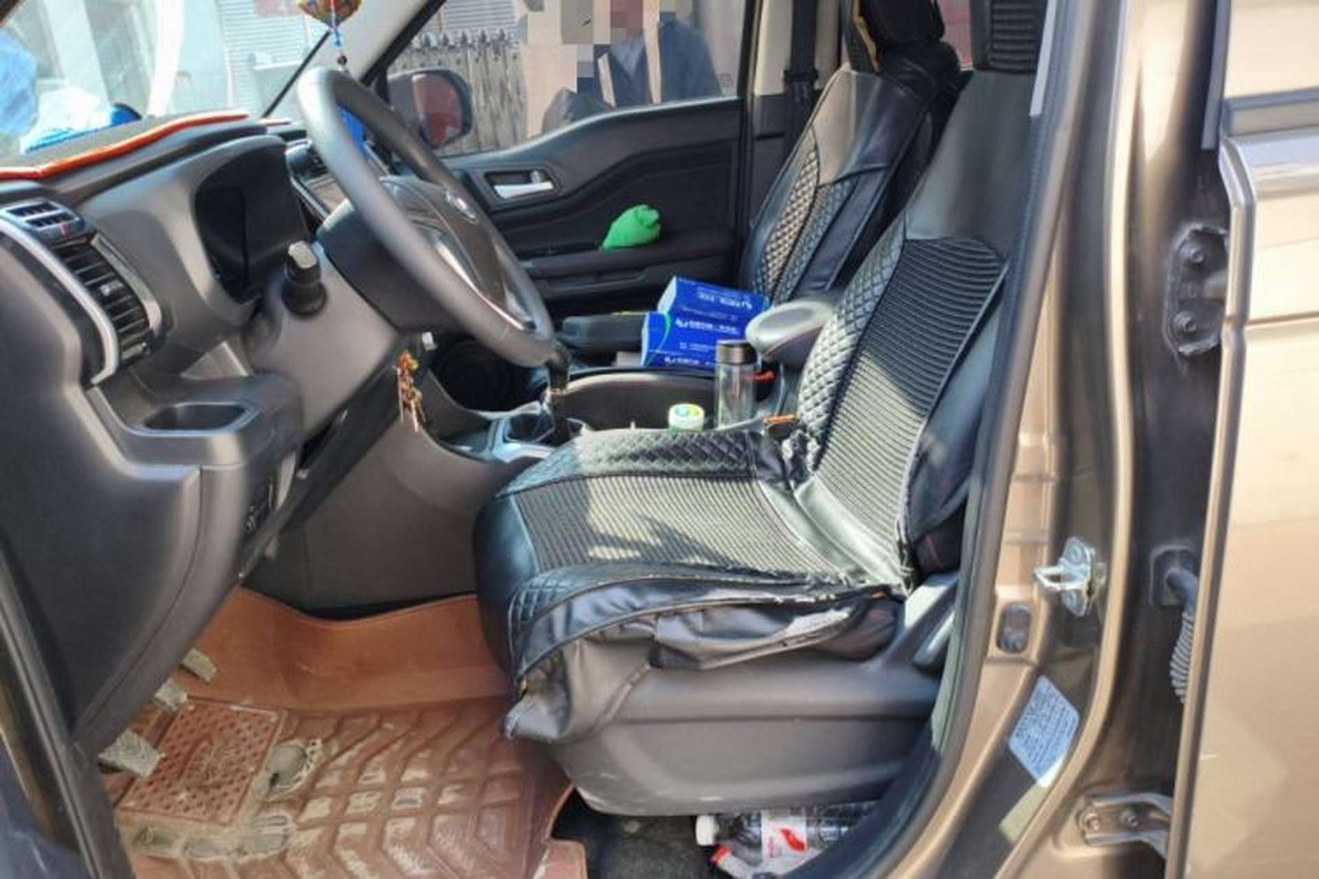 Used CHANGAN OSHAN X70A 2018 1.5L Manual Standard Edition Left Front Seat