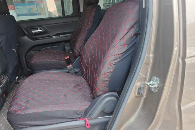 Used CHANGAN OSHAN X70A 2018 1.5L Manual Standard Edition Left Rear Seat