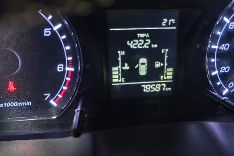 Used CHANGAN OSHAN X70A 2018 1.5L Manual Standard Edition Odometer Close Up