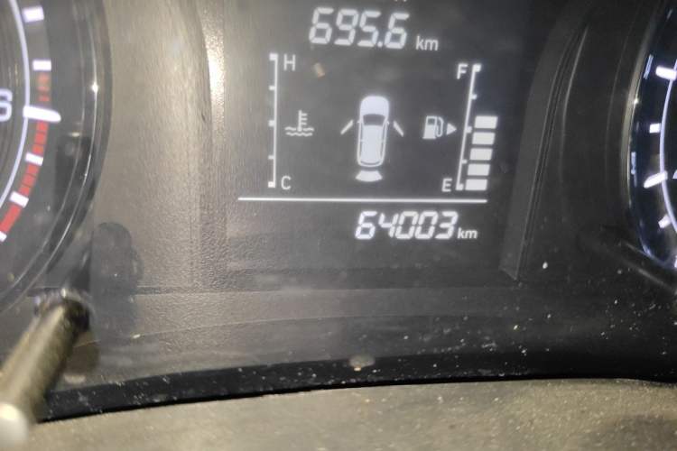 Used CHANGAN OSHAN X70A 2018 1.5L Manual Base Version Odometer Close Up
