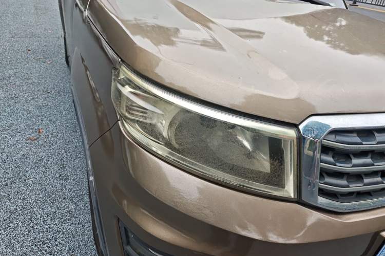 Used CHANGAN OSHAN X70A 2018 1.5L Manual Comfort Model Right Front Headlight