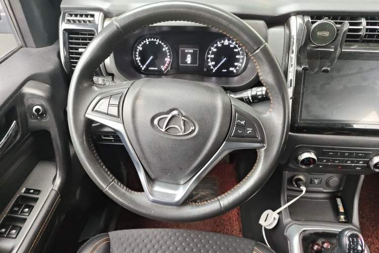 Used CHANGAN OSHAN X70A 2018 1.5L Manual Luxury Model Steering Wheel