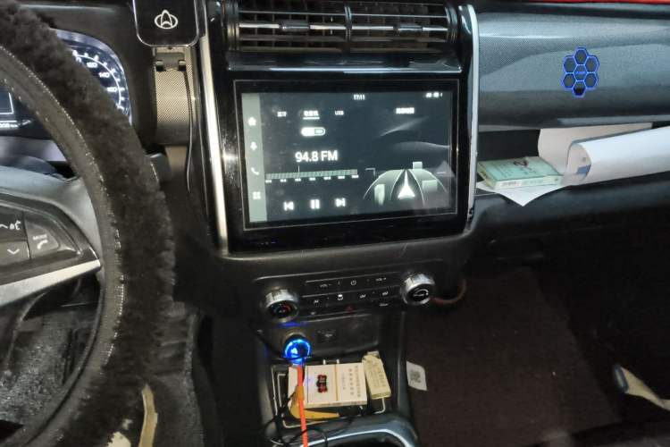 Used CHANGAN OSHAN X70A 2018 1.5L Manual Luxury Model Audio And AC Panel