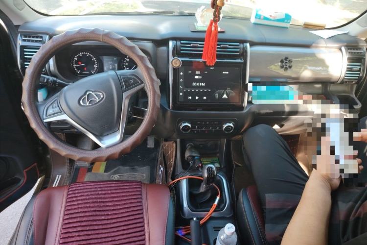 Used CHANGAN OSHAN X70A 2018 1.5L Manual Elite Version Center Console