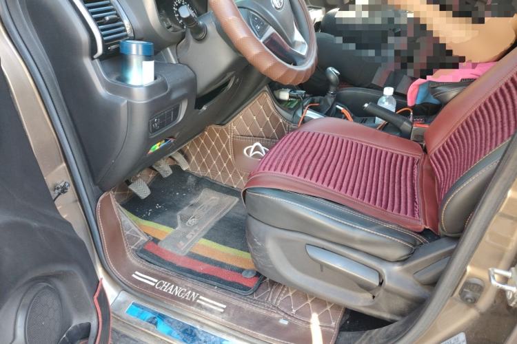 Used CHANGAN OSHAN X70A 2018 1.5L Manual Elite Version Driver Seat