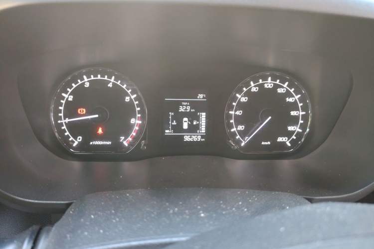 Used CHANGAN OSHAN X70A 2018 1.5L Manual Elite Version Instrument Cluster