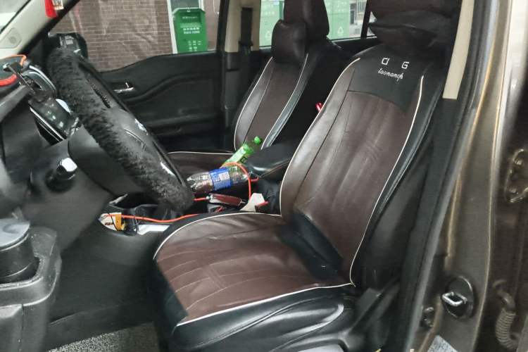 Used CHANGAN OSHAN X70A 2018 1.5L Manual Luxury Model Left Front Seat