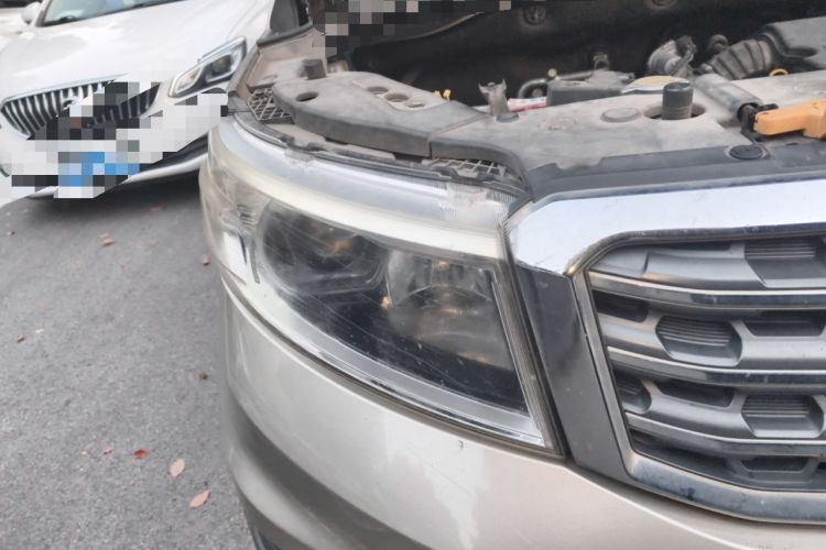 Used CHANGAN OSHAN X70A 2018 1.5L Manual Standard Edition Right Front Headlight
