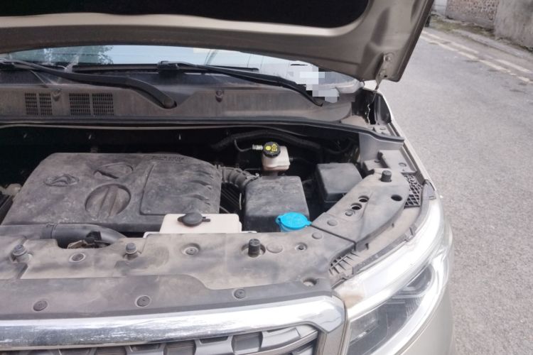 Used CHANGAN OSHAN X70A 2018 1.5L Manual Luxury Model Engine Bay Left