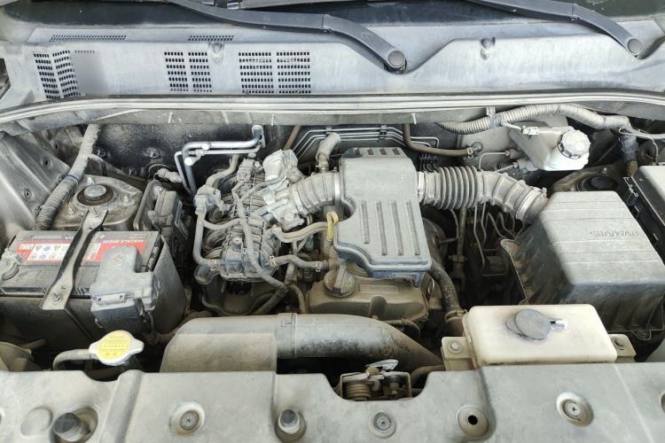 Used CHANGAN OSHAN X70A 2018 1.5L Manual Base Version Engine Bay