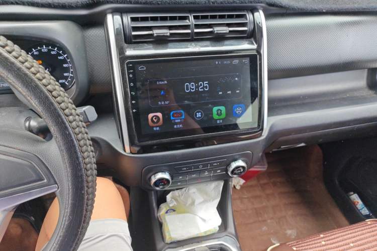 Used CHANGAN OSHAN X70A 2018 1.5L Manual Standard Edition Audio And AC Panel