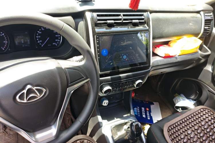 Used CHANGAN OSHAN X70A 2018 1.5L Manual Comfort Model Audio And AC Panel