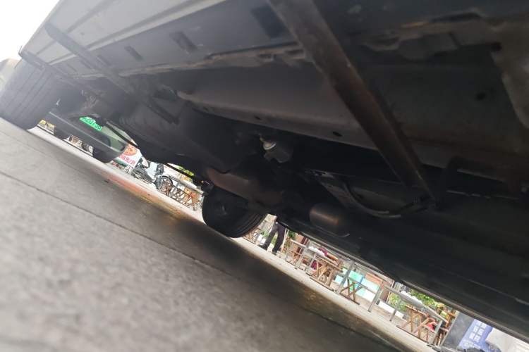 Used CHANGAN OSHAN X70A 2018 1.5L Manual Luxury Model Chassis Front Right
