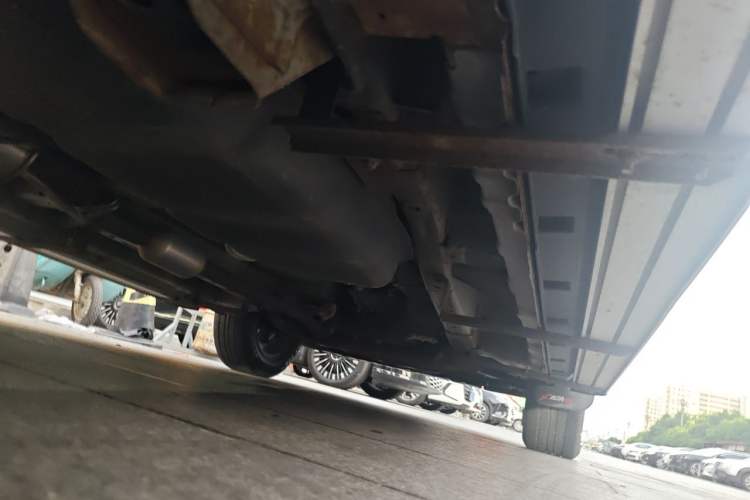 Used CHANGAN OSHAN X70A 2018 1.5L Manual Luxury Model Chassis Rear Right