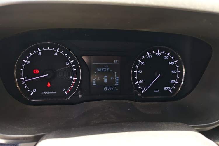 Used CHANGAN OSHAN X70A 2018 1.5L Manual Comfort Model Instrument Cluster