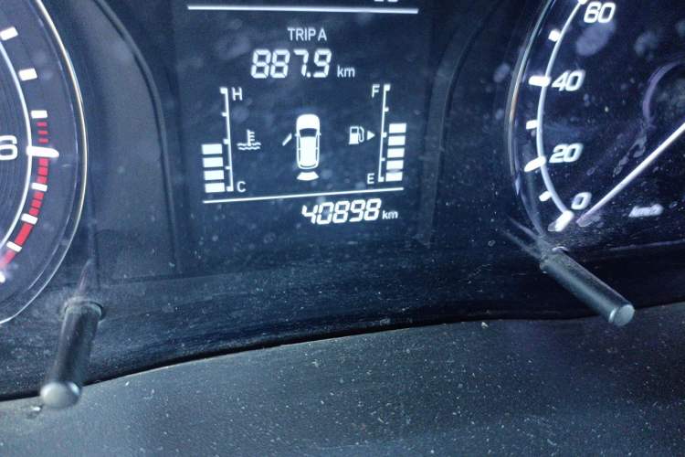 Used CHANGAN OSHAN X70A 2018 1.5L Manual Standard Edition Odometer Close Up