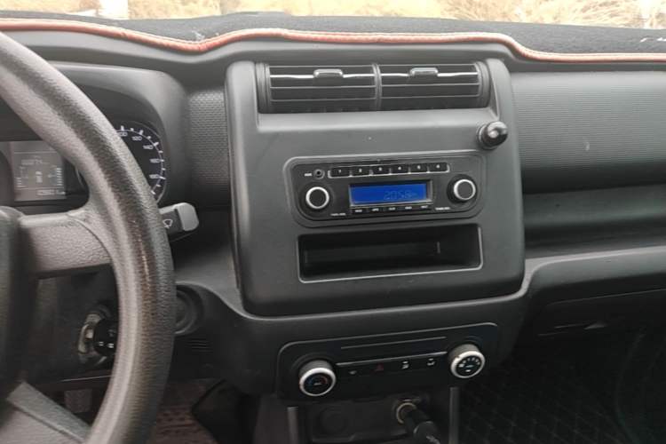 Used CHANGAN OSHAN X70A 2018 1.5L Manual Base Version Audio And AC Panel