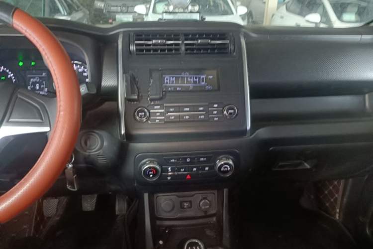 Used CHANGAN OSHAN X70A 2018 1.5L Manual Standard Edition Audio And AC Panel