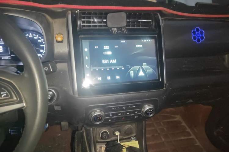 Used CHANGAN OSHAN X70A 2018 1.5L Manual Luxury Model Audio And AC Panel