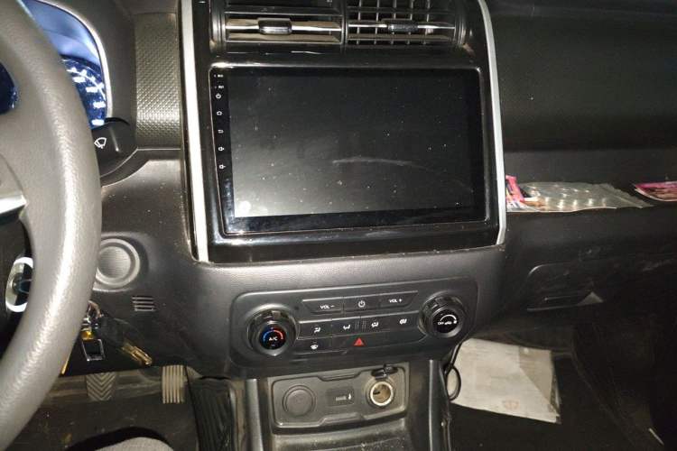 Used CHANGAN OSHAN X70A 2018 1.5L Manual Standard Edition Audio And AC Panel