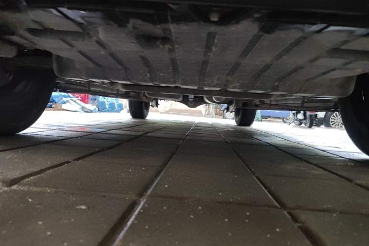 Used CHANGAN OSHAN X70A 2018 1.5L Manual Standard Edition Chassis Front