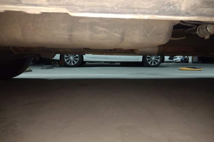 Used CHANGAN OSHAN X70A 2018 1.5L Manual Standard Edition Chassis Front