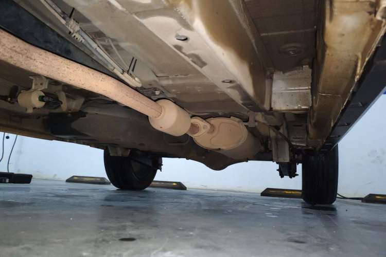 Used CHANGAN OSHAN X70A 2018 1.5L Manual Standard Edition Chassis Front Left