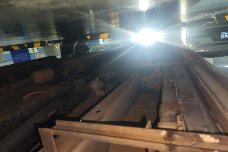 Used CHANGAN OSHAN X70A 2018 1.5L Manual Standard Edition Chassis Front Right