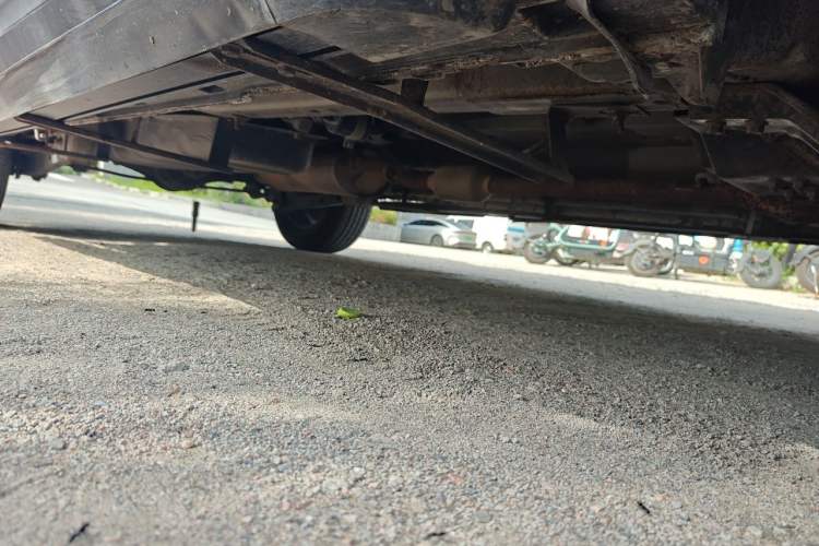 Used CHANGAN OSHAN X70A 2018 1.5L Manual Luxury Model Chassis Front Right