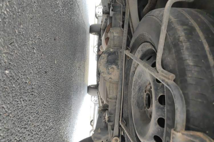 Used CHANGAN OSHAN X70A 2018 1.5L Manual Comfort Model Chassis Rear